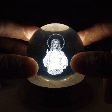 Esfera de Jesús que fortalece tu fe cada día